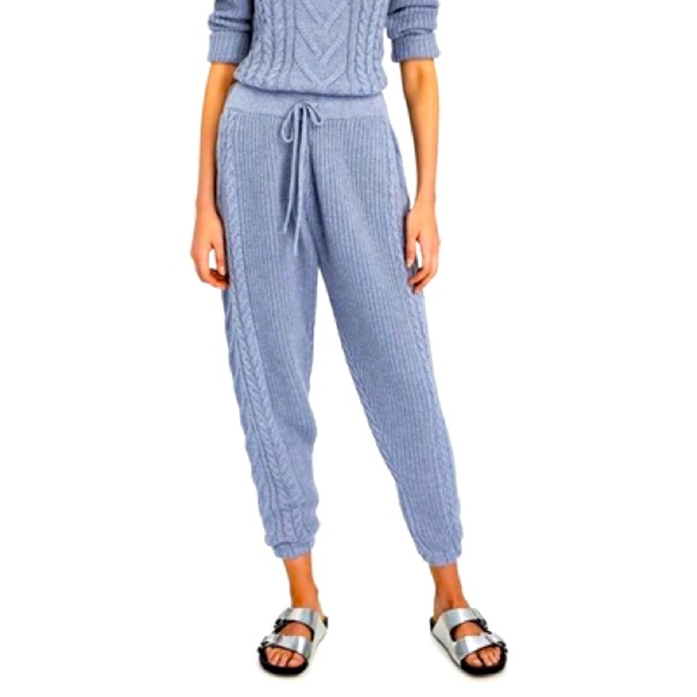 Madeleine Thompson
Cable Knit Wool-Cashmere Joggers